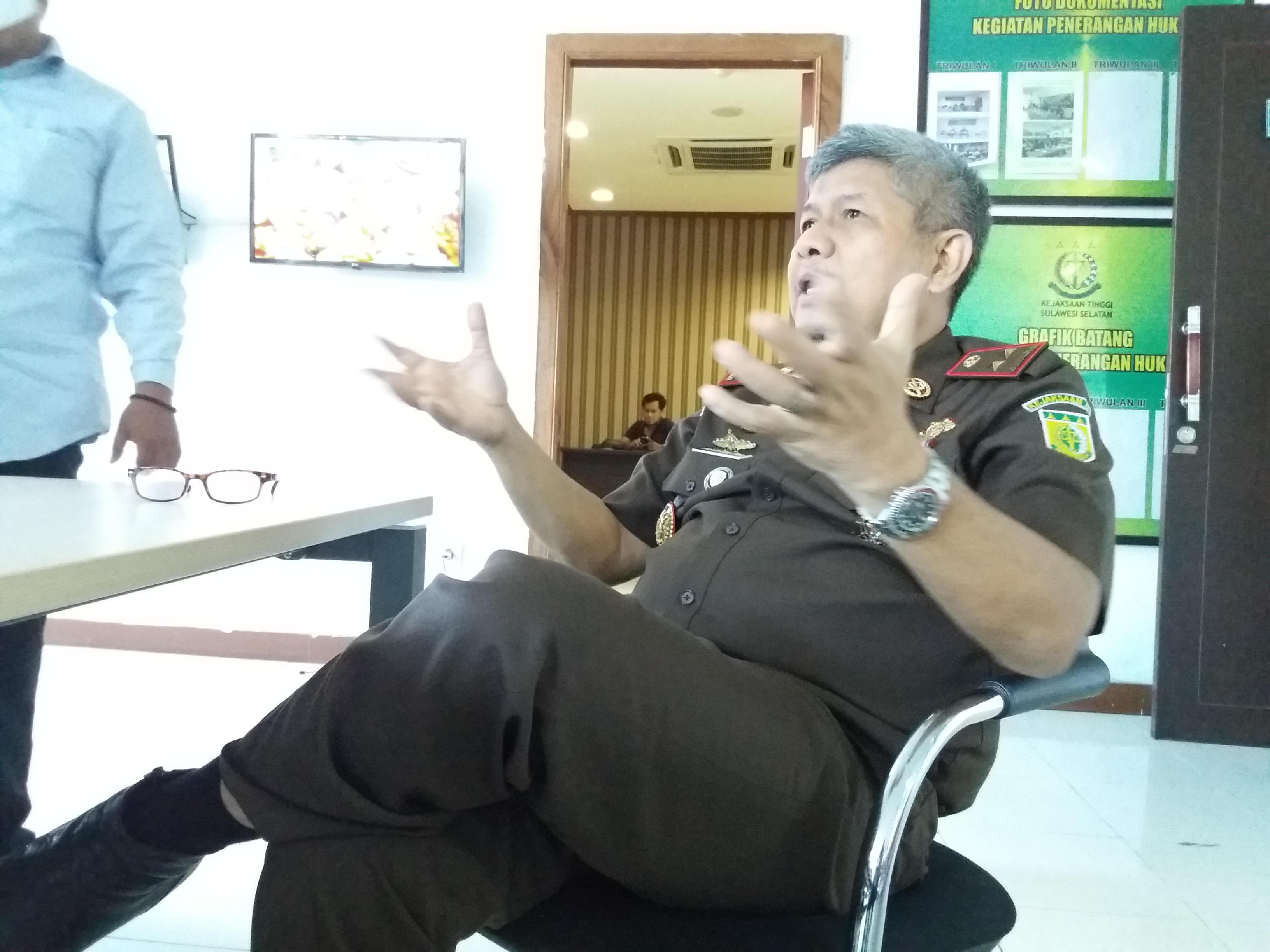 Kejati Turunkan Tim Usut Kasus Tower Combat di Lakkang Makassar