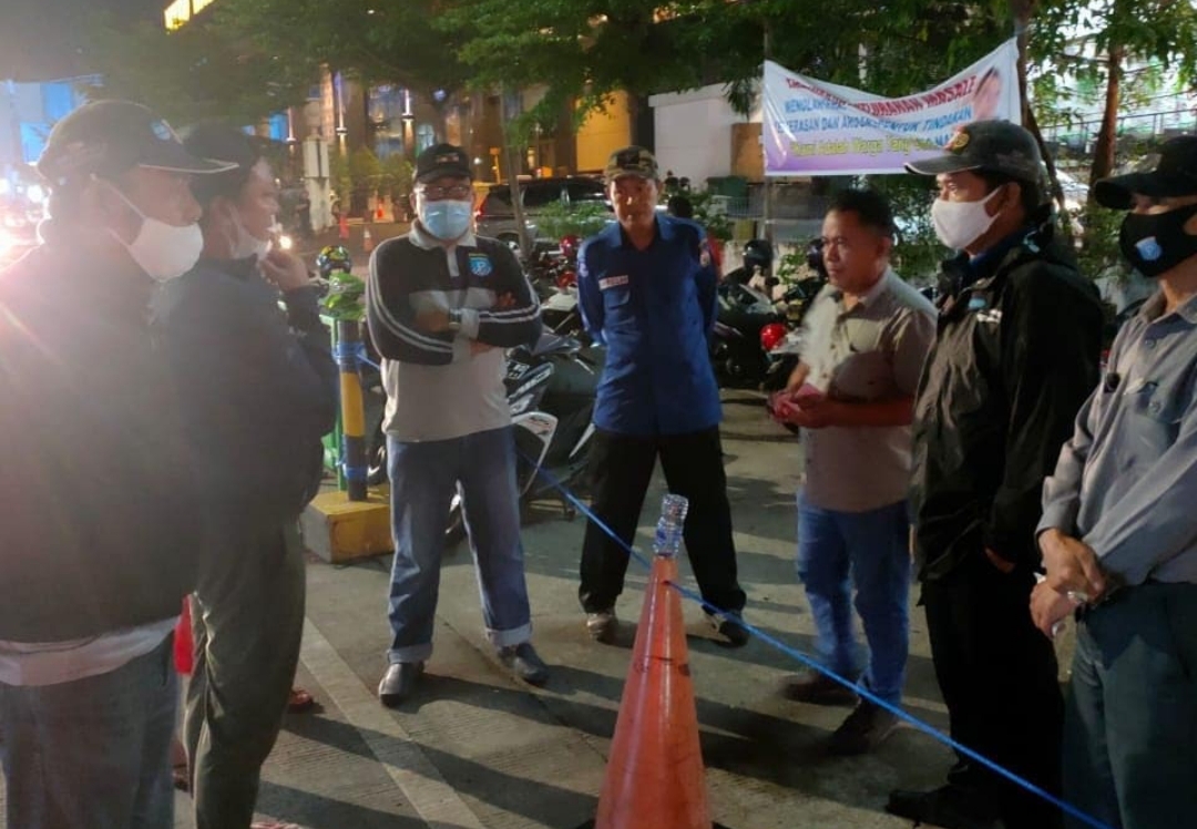 PD Parkir Makassar Akhirnya Menata Ojol Yang Mangkal di Badan Jalan