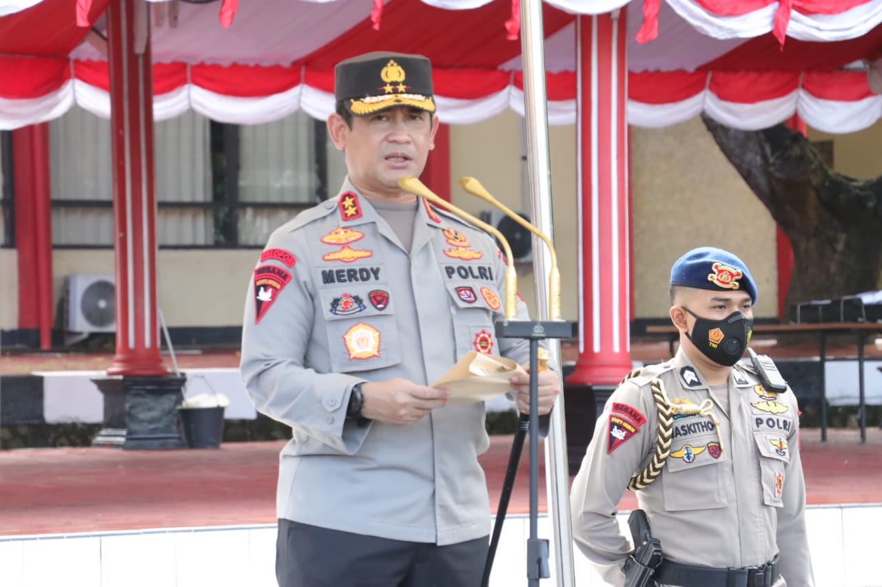 Kapolda Sulsel Berikan Pembekalan Ke Siswa Bintara