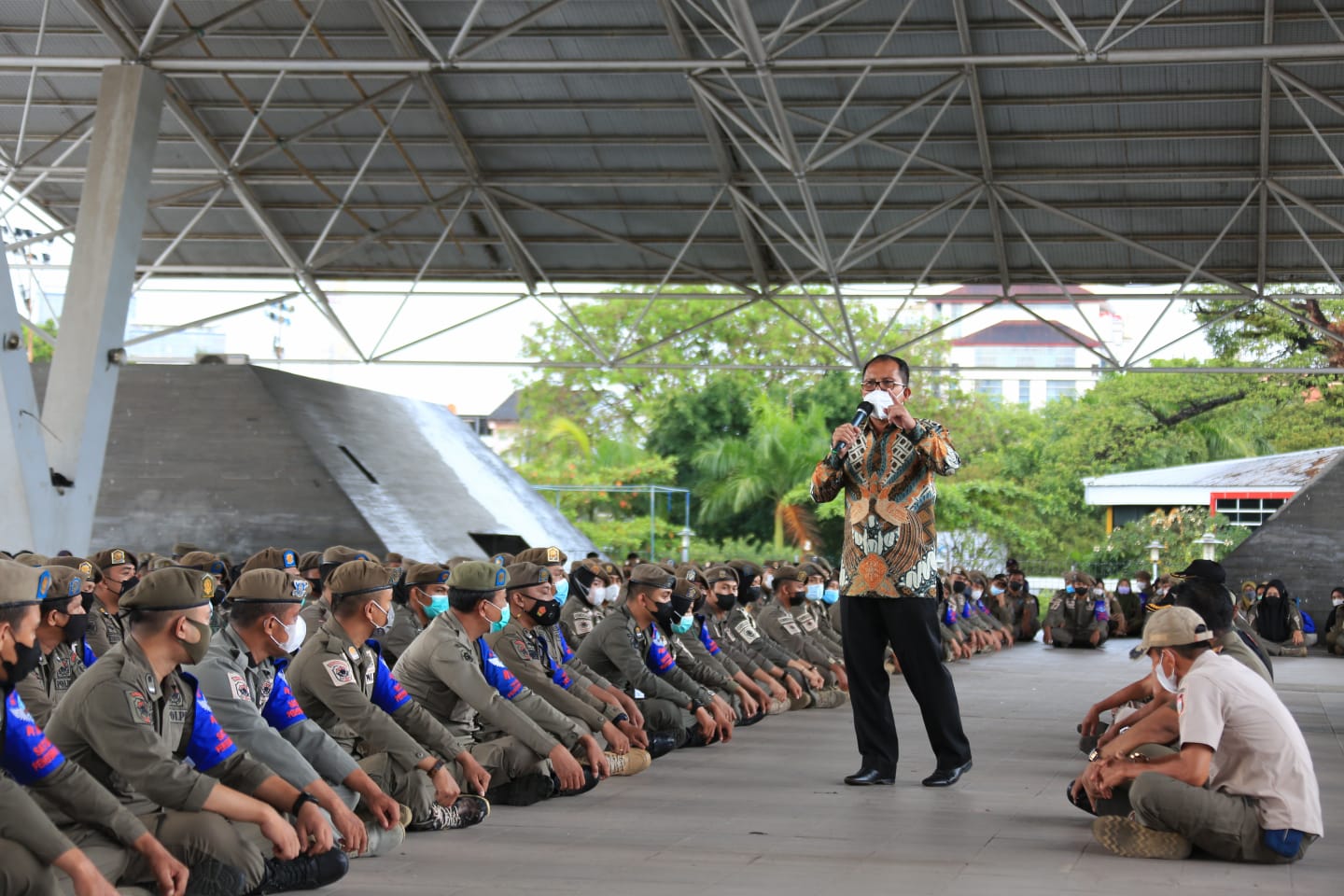 Wali Kota Makassar Pesan ke Satpol PP Untuk Lebih Humanis Saat Bertugas