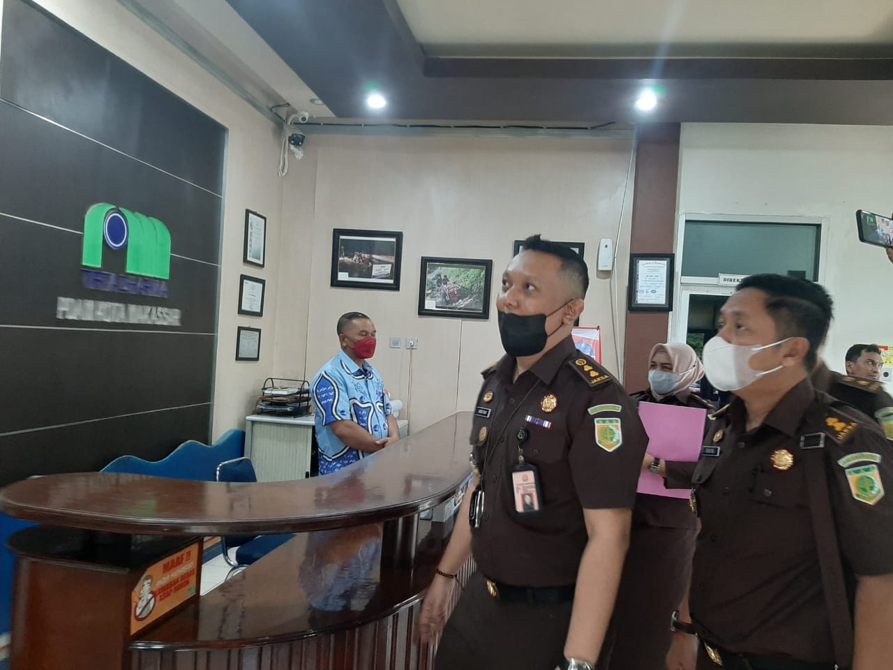 Kantor PDAM Makassar Digeledah Kejati Sulsel