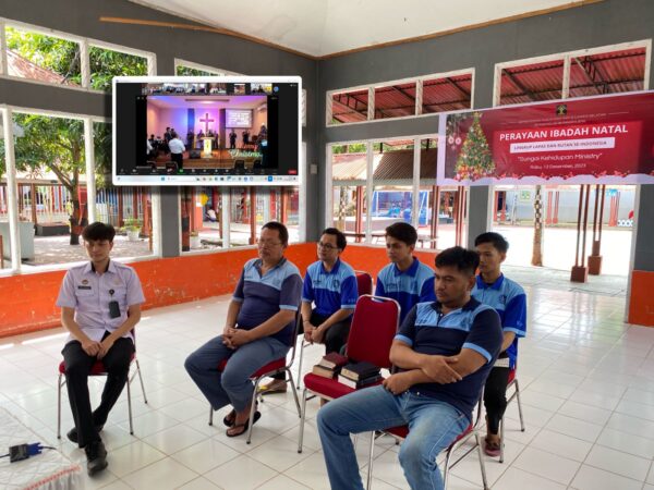 Kegembiraan Warga Binaan Rutan Pangkajene Rayakan Natal Secara Virtual