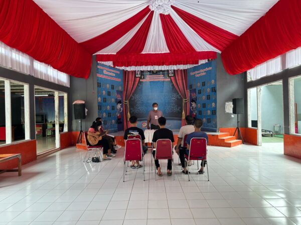 Ibadah Rutin WBP Nasrani Rutan Pangkajene Berjalan Khidmat