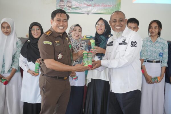 Kejaksaan Beri Pengetahuan Hukum Soal Narkoba di Sekolah