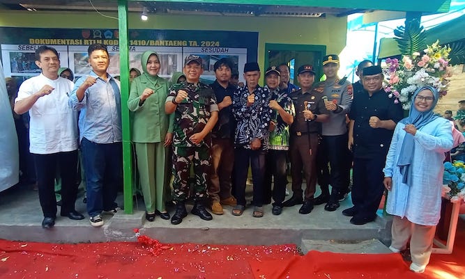 Huadi Group dan TNI Kerjasama Bedah Rumah Tak Layak Huni di Bantaeng