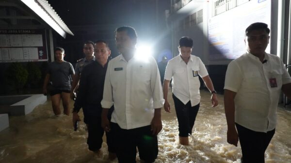 Tinjau Banjir di Lapas Cikarang, Dirjenpas Pastikan Layanan Warga Binaan Tetap Berjalan