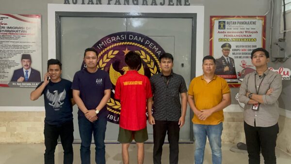 Tim Kejaksaan Tangkap Buronan Kasus Pencurian di Parepare