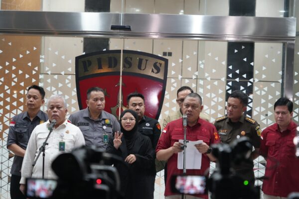 Kejagung Tetapkan Tiga Tersangka Korupsi Kredit Bank Pada PT Sritex