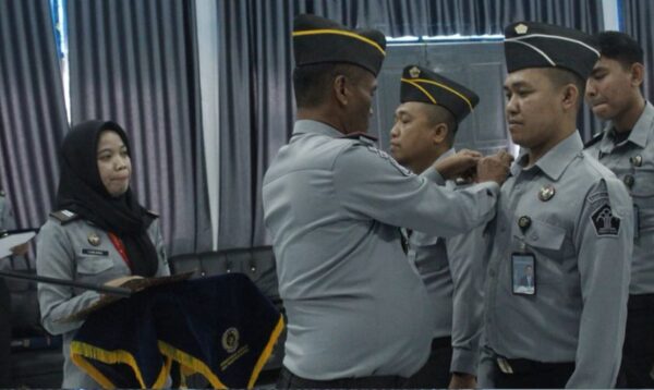 Langkah Baru Dalam Pengabdian: 2 Pegawai Naik Pangkat Sekaligus Dapat Penguatan dan Evaluasi dari Karutan Masamba