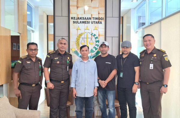 Tim Gabungan Kejaksaan Ringkus DPO Kasus Pencabulan Anak di Manado