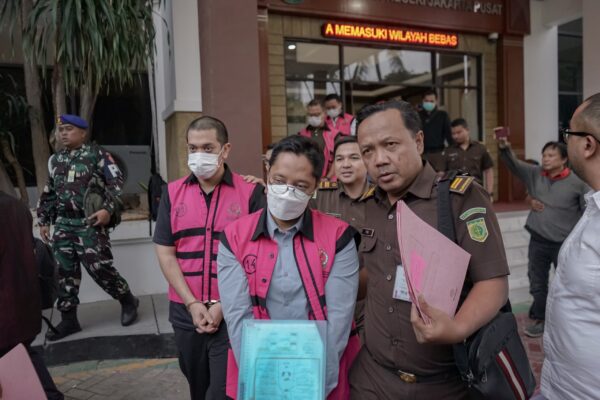 Tahap II Kasus Korupsi Migas, Kejagung Seret 9 Tersangka ke Meja Hijau