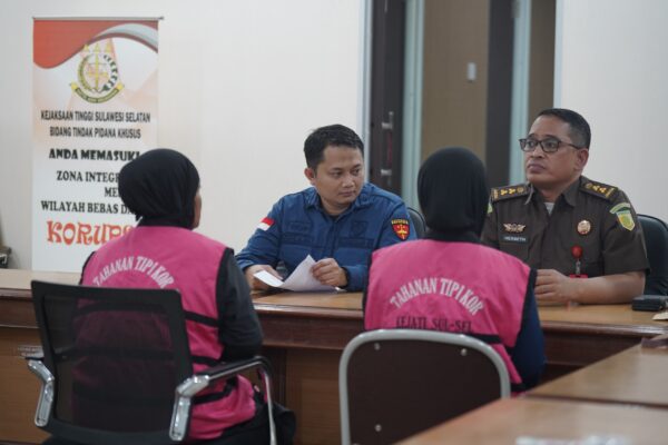 Kejati Sulsel Tahan 2 Tersangka Dugaan Korupsi Kredit Bank BUMN Makassar