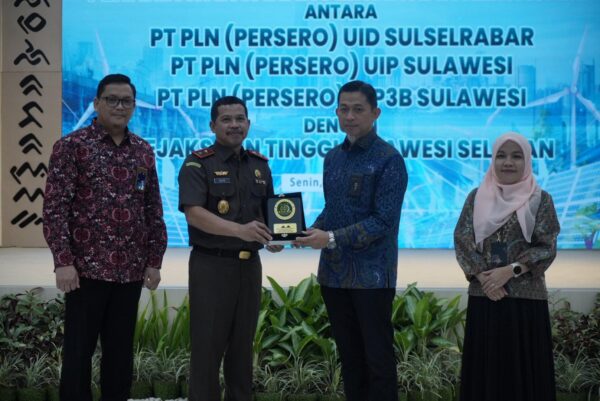 Kejati Sulsel Kawal Rencana Besar PLN, dari Kota ke Pulau Terluar