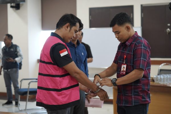 Kredit Fiktif, Kerugian Nyata