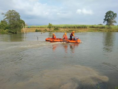 Sungai Bulu Takke Menelan Seorang Bocah: Antara Alam, Nasib, dan Pencarian yang Berlanjut