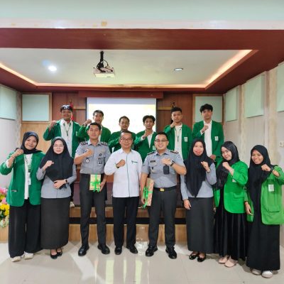 Mahasiswa PKL UIN Alauddin Akhiri Masa Praktik di Rutan Makassar, Serahkan Buku untuk Warga Binaan